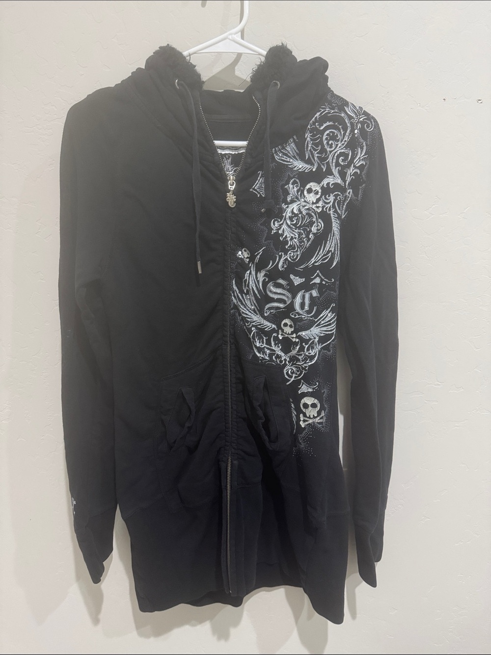 SoCal Black Zip Hoodie with White Skull & Scroll Graphic